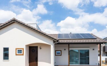 愛犬とのびのび暮らすあたたかい32坪の平屋