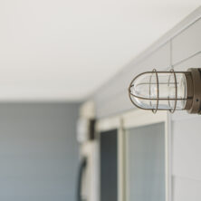 屋外ブラケット