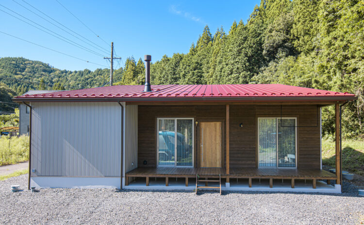 木のぬくもりを感じる、季節とともに暮らす31坪の平屋