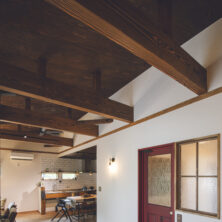 関市Y邸_山小屋のようなお家